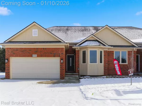 47136 Rosevillage CT, Shelby Twp, MI 48315