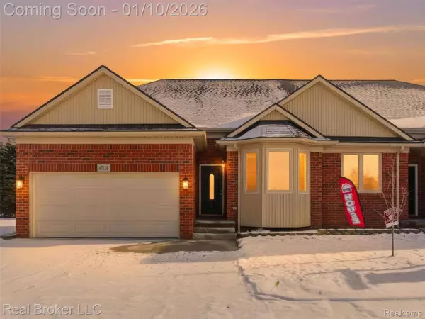 47136 Rosevillage CT, Shelby Twp, MI 48315