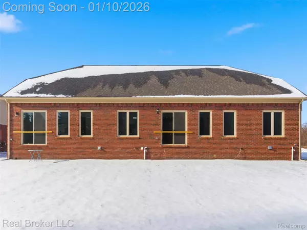 47136 Rosevillage CT, Shelby Twp, MI 48315