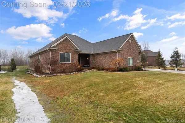 5439 Morgan Lake DR, Clarkston, MI 48348