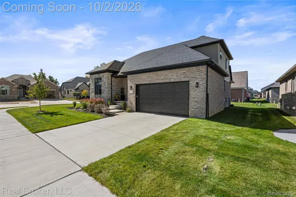 56643 Via Bellano, Macomb Township, MI 48042