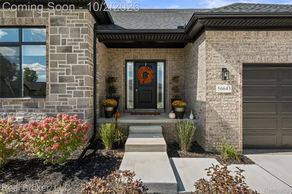 56643 Via Bellano, Macomb Township, MI 48042