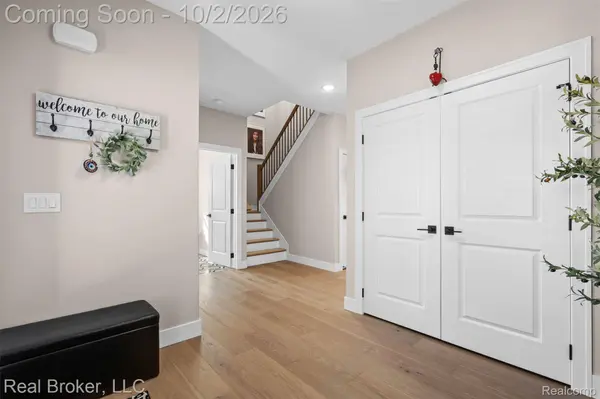 56643 Via Bellano, Macomb Township, MI 48042