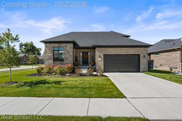 56643 Via Bellano, Macomb Township, MI 48042