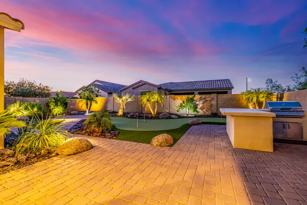 10308 E Thistle Ave, Mesa, AZ 85212-8618