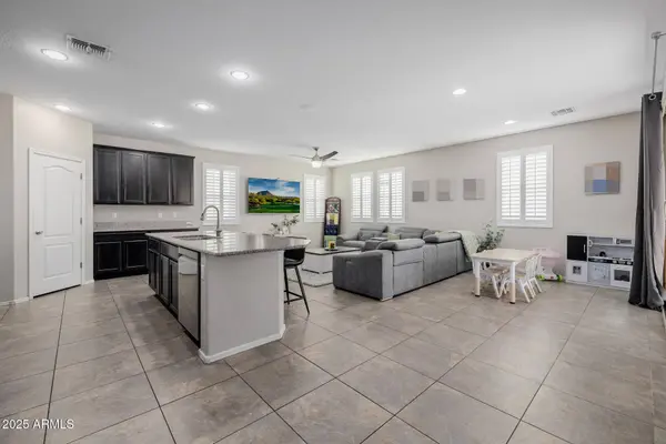 5639 E ADRIAN Avenue, Mesa, AZ 85206