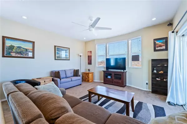 14111 S Dateland RD, Yucca, AZ 86438