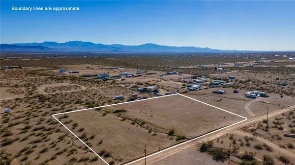 TBD S Drake RD, Golden Valley, AZ 86413