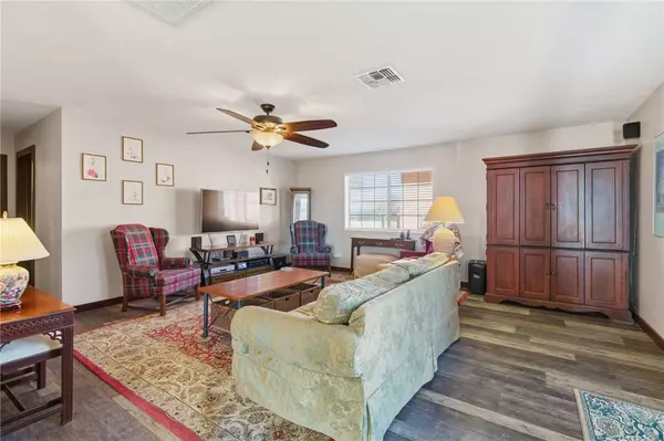 5713 W Crystal DR, Golden Valley, AZ 86413