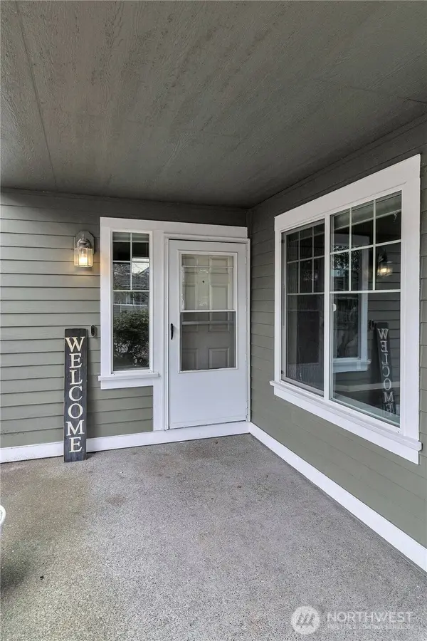 7027 Bailey ST SE, Lacey, WA 98513