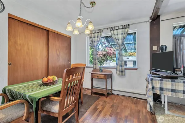 2304 S 300th ST, Federal Way, WA 98003