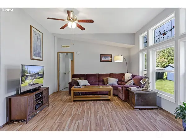 632 Meier RD, Winlock, WA 98596