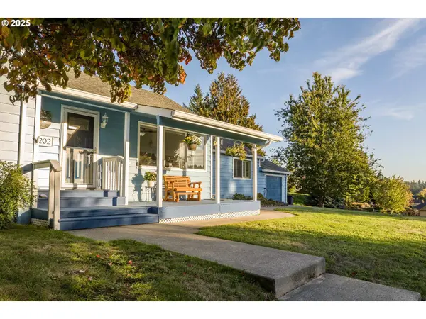 4202 NE EVERETT CT, Camas, WA 98607