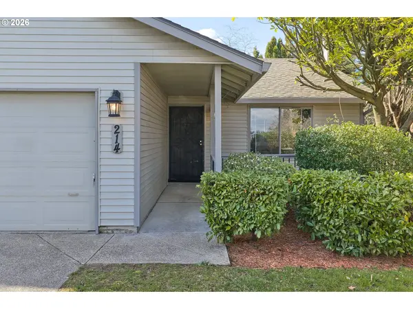 214 NE 158th Ave, Vancouver, WA 98684
