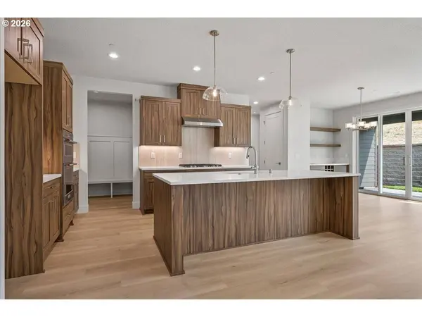 16807 NE 38TH AVE, Vancouver, WA 98686