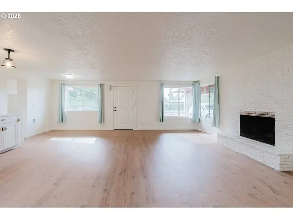 105 NE 94TH AVE, Vancouver, WA 98664