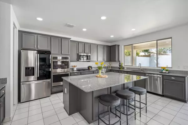 Peoria, AZ 85383-8866,22341 N 100th Ln