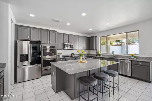 22341 N 100TH Lane, Peoria, AZ 85383