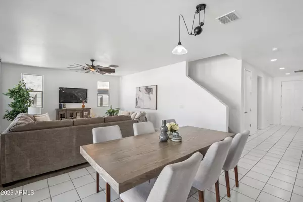 22341 N 100TH Lane, Peoria, AZ 85383