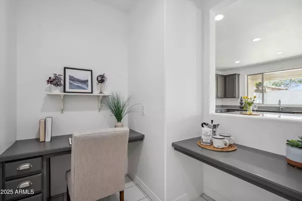 22341 N 100TH Lane, Peoria, AZ 85383