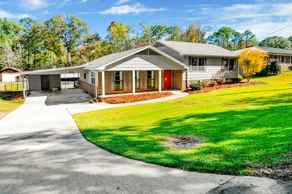 815 King St, Helena, AL 35080-3331