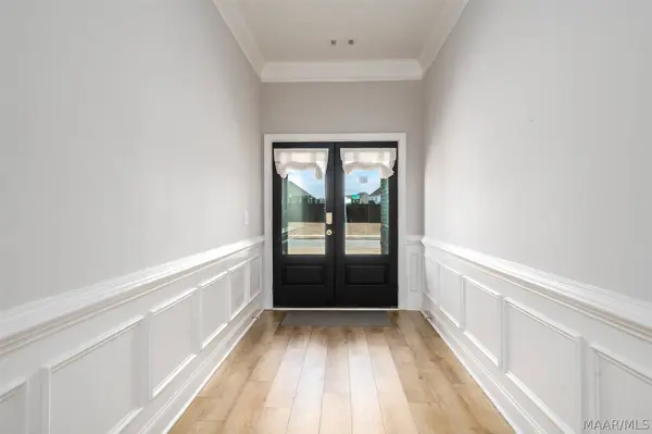 284 Abby LN, Millbrook, AL 36054