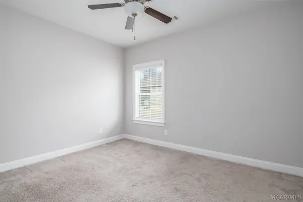 284 Abby LN, Millbrook, AL 36054