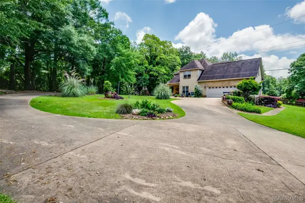 80 Gunnells RD, Deatsville, AL 36022