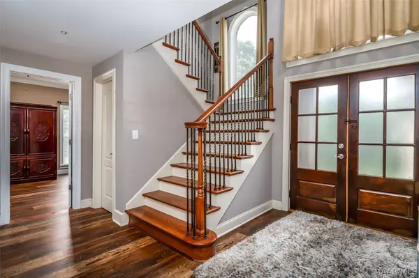 80 Gunnells RD, Deatsville, AL 36022