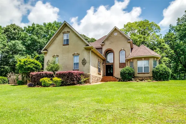 80 Gunnells RD, Deatsville, AL 36022