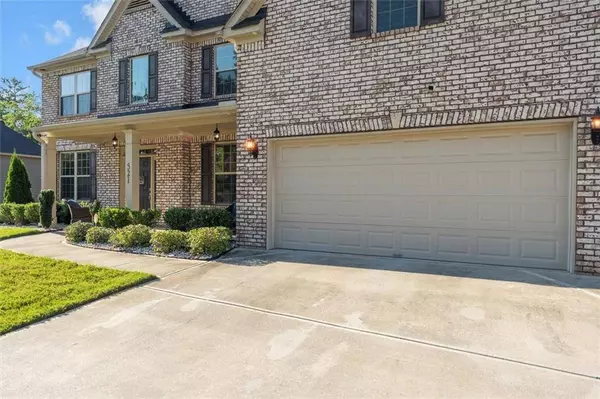 521 Noblewood DR, Mcdonough, GA 30252