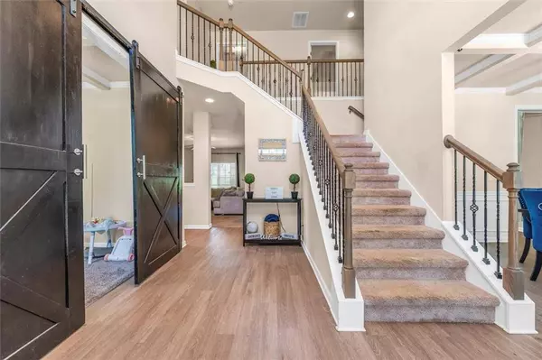 521 Noblewood DR, Mcdonough, GA 30252