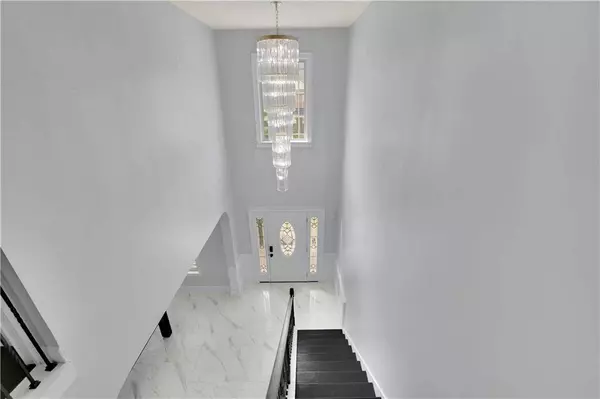 3819 Maiden Fern LN, Snellville, GA 30039