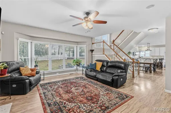 122 Courtfield DR, O'fallon, MO 63366