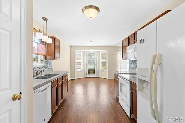710 Phoenix DR, O'fallon, MO 63368