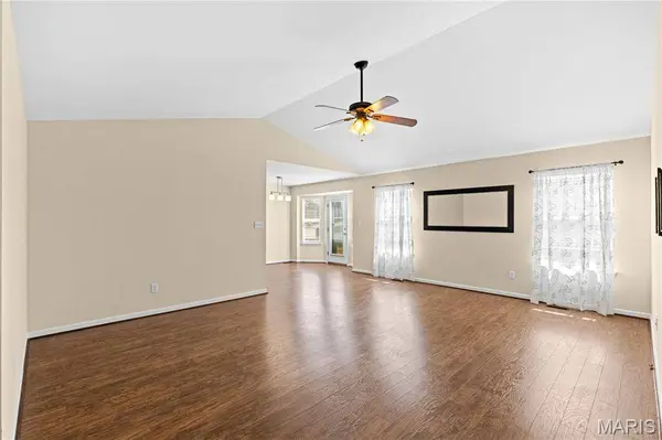 710 Phoenix DR, O'fallon, MO 63368