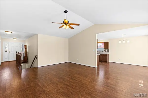 710 Phoenix DR, O'fallon, MO 63368