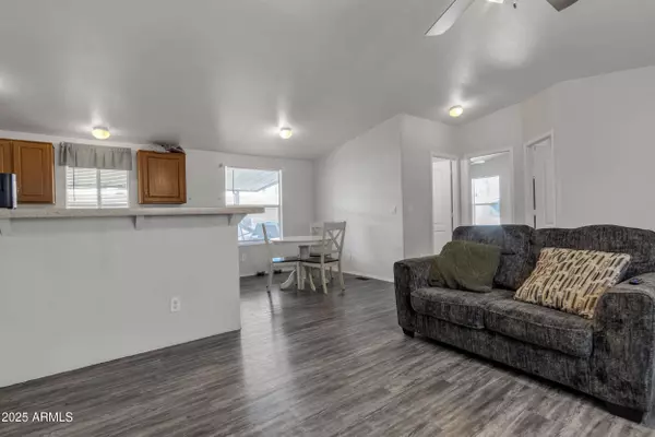 1650 S ARIZONA Avenue #352, Chandler, AZ 85286