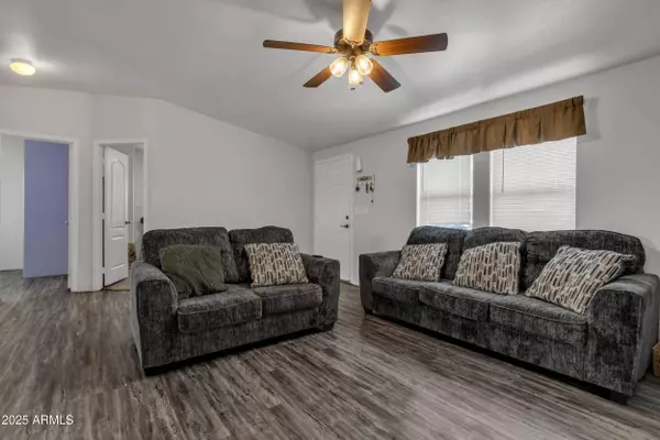 1650 S ARIZONA Avenue #352, Chandler, AZ 85286