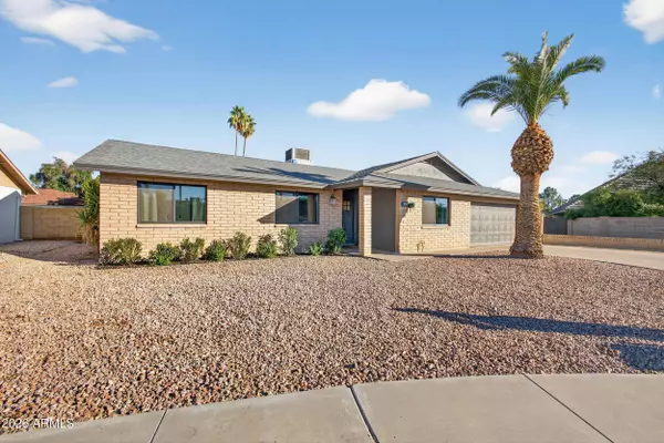 701 N APACHE Drive, Chandler, AZ 85224