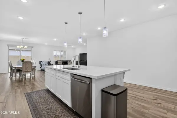 12761 W PARKWAY Lane, Avondale, AZ 85323