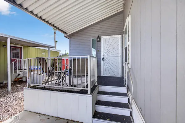 2701 E ALLRED Avenue #16, Mesa, AZ 85204