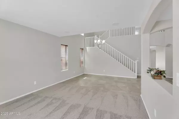 45638 W DUTCHMAN Drive, Maricopa, AZ 85139