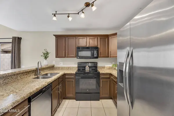 461 N ORLANDO Circle, Mesa, AZ 85205