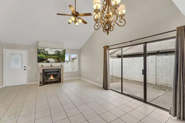 461 N ORLANDO Circle, Mesa, AZ 85205