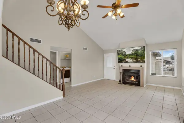 461 N ORLANDO Circle, Mesa, AZ 85205