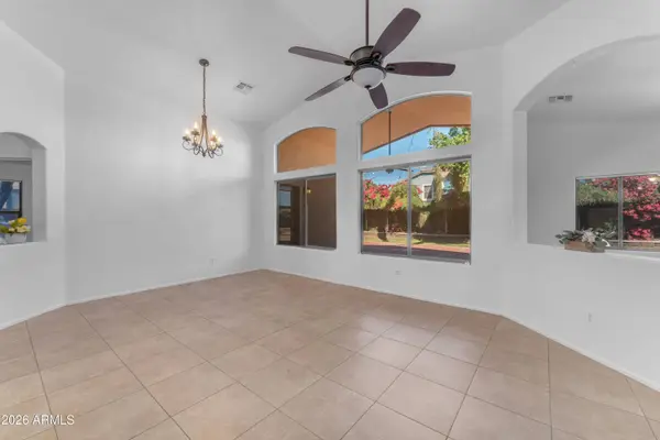 10340 W ALBENIZ Place, Tolleson, AZ 85353