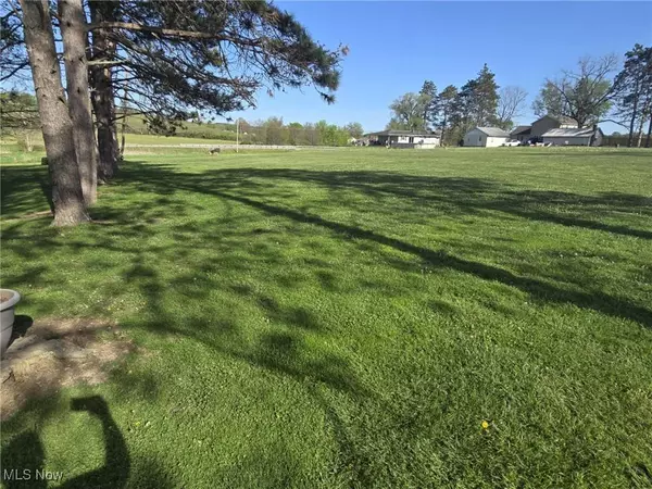 3155 Harper DR, Nashport, OH 43830