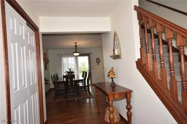 7283 Cattle DR, Nashport, OH 43830