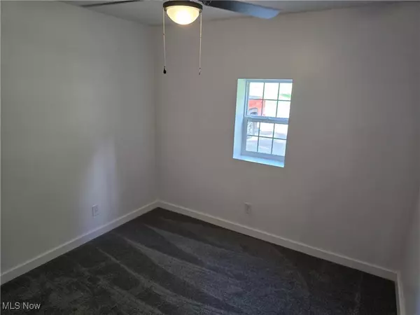 2887 Olde Falls RD, Zanesville, OH 43701